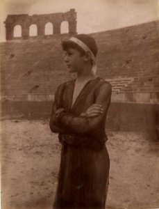 Gloeden, Wilhelm von (1856-1931) - n. 1037 - Verona Arena
