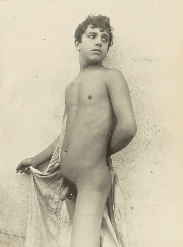 Gloeden, Wilhelm von (1856-1931) - n. 1183 - Taschen p. 50 & Auch ich in Arkadien p. 124