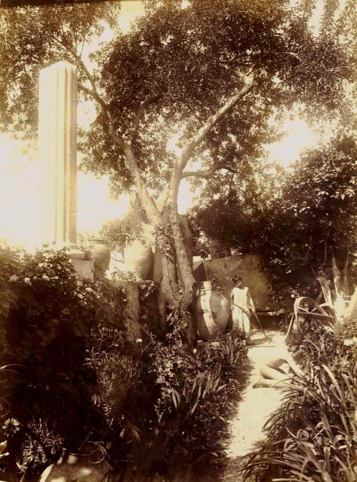 Gloeden, Wilhelm von (1856-1931) - n. 1810 - Auch ich in Arkadien, p. 103, cm 16,9 x 22,4, dated 24-07-1910