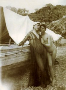 Gloeden, Wilhelm von (1856-1931) - n. 1428 - da - Amore e arte, p. 66