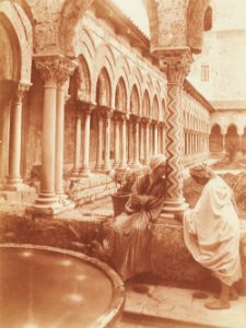 Gloeden, Wilhelm von (1856-1931) - n. 2463r - Chiostro di Morreale - 14-7-913. Revere auctions, cm 18x24