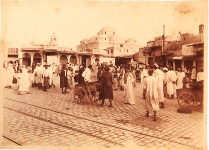 Gloeden, Wilhelm von (1856-1931) - n. 2560 recto - Tunis - Place et coupoles de Sidi Mahres