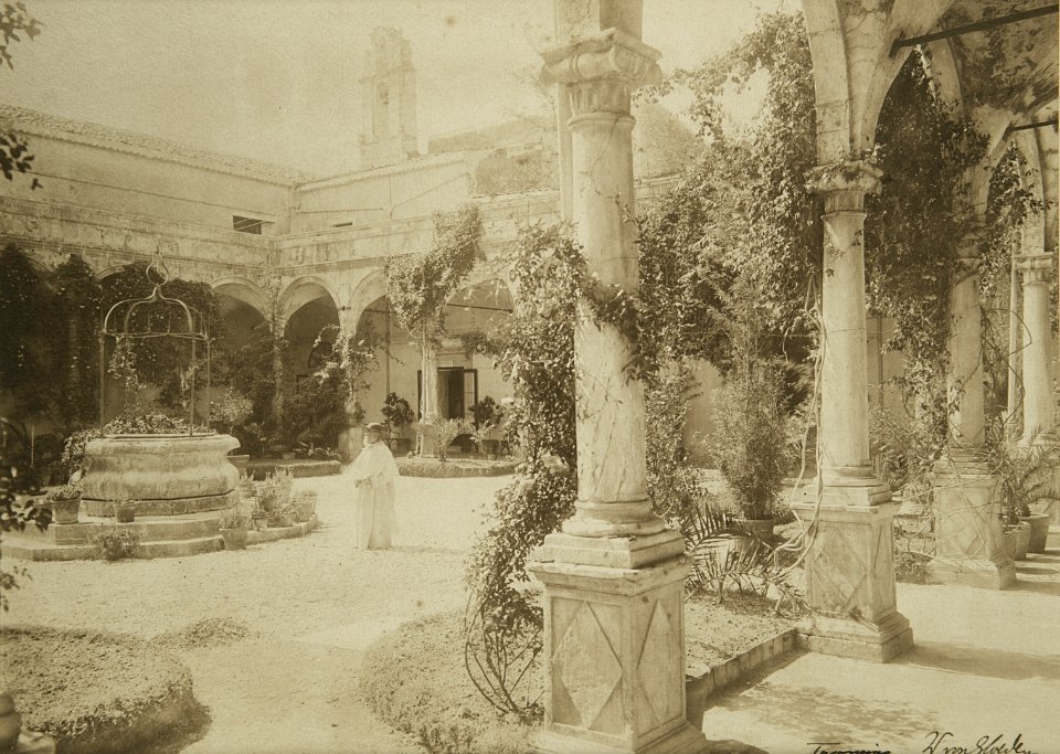Gloeden, Wilhelm von (1856-1931) - n. 2290 - San Domenico, firmata - Bolaffiarte