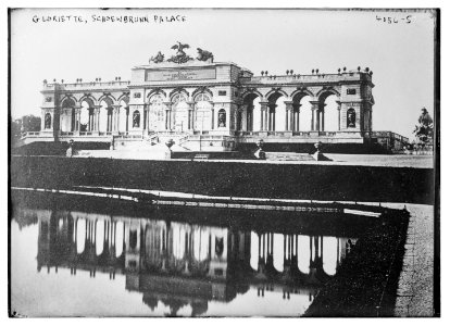 Gloriette, Schoenbrunn Palace LCCN2014703211