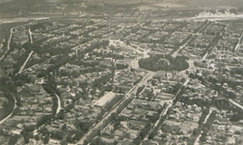 Goderich Ontario from an Aeroplane (HS85-10-37551)