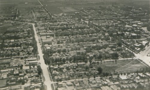 Goderich Ontario from an Aeroplane (HS85-10-37553)