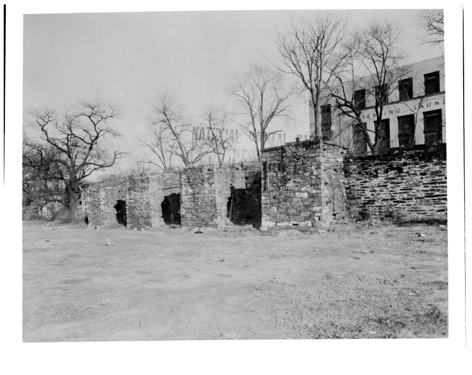 Godey Lime Kilns Ruins2