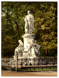 Goethe's Memorial, Berlin, Germany-LCCN2002713631