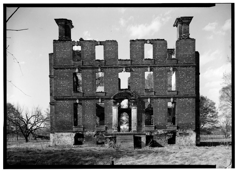Facade of ruins Rosewell Plantation Carter Creek Gloucester County Virginia