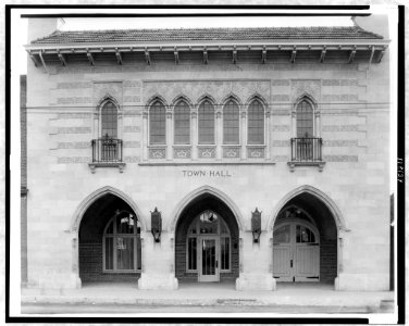 Facade of the Town Hall, Littleton, Colorado which was designed by the architect Jacques Benois Benedict LCCN97510569