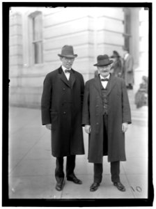 GOEKE, JOHN HENRY. REP FROM OHIO, 1911-1915. LEFT, WITH REP. J.D. POST LCCN2016864500
