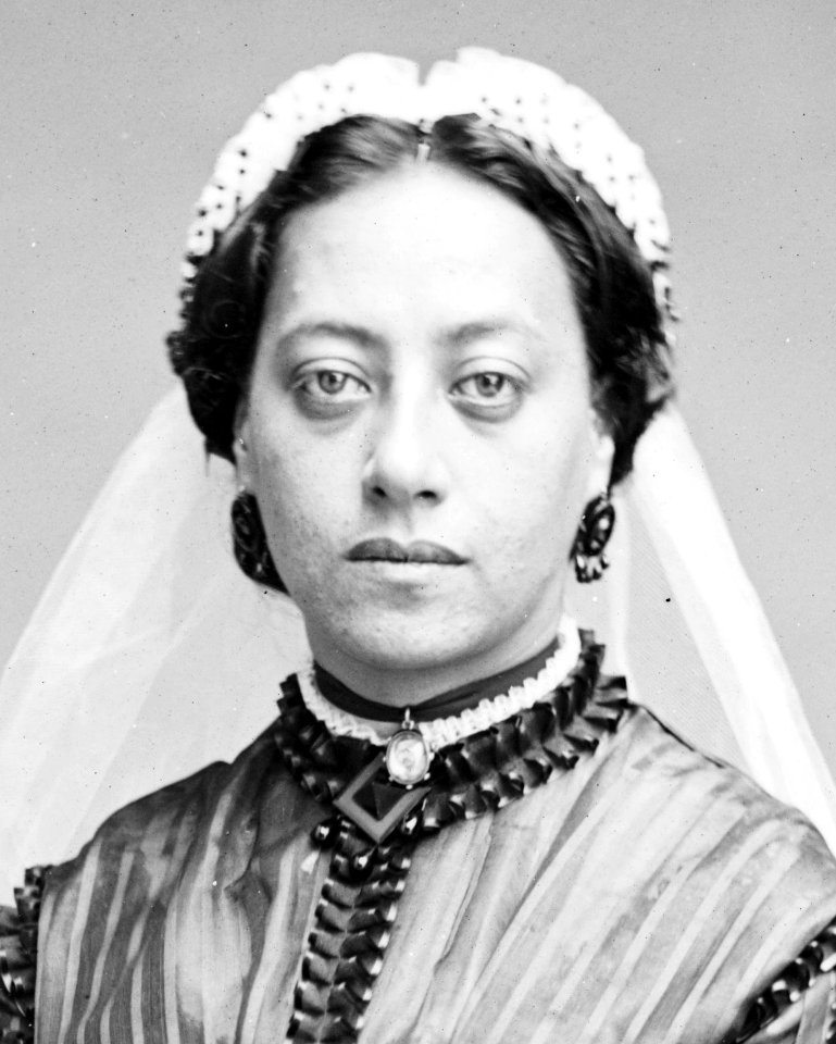 Face detail, Queen Emma of Hawaii – Brady-Handy (cropped)