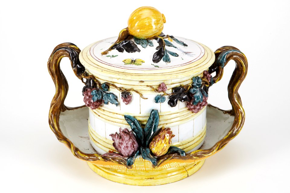 Fajans, bål med lock, 1760-tal - Hallwylska museet - 90564
