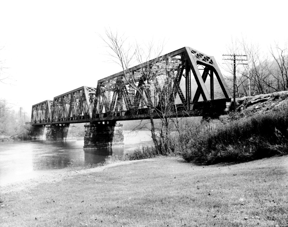 Fairmontrrbridge