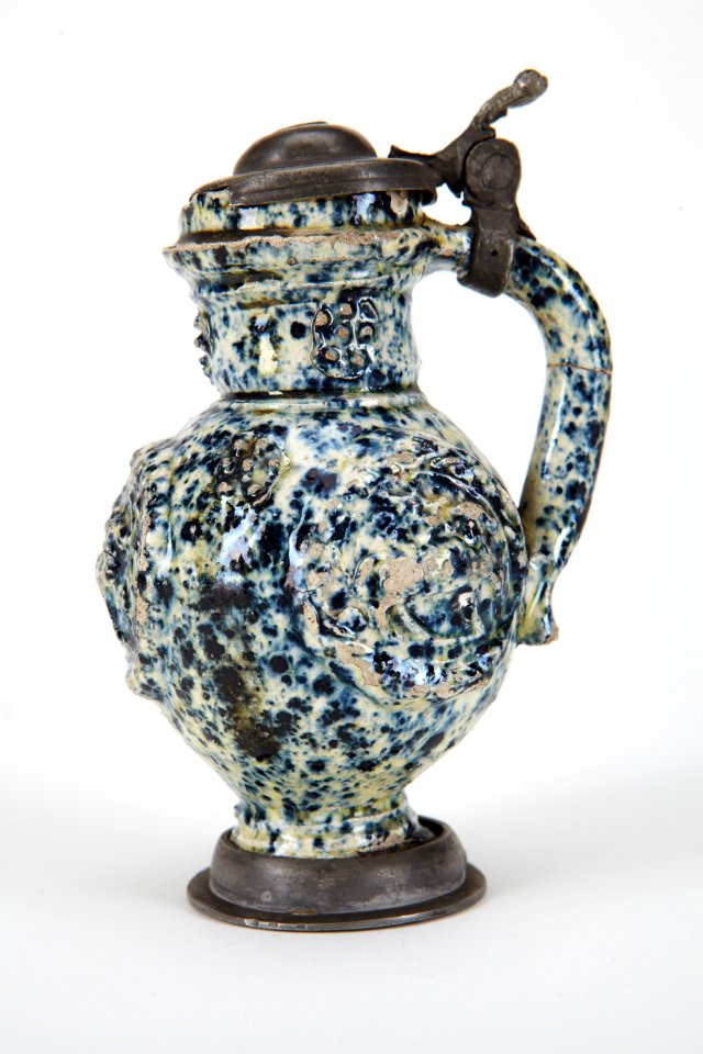 Fajans, krus, 1600-tal - Hallwylska museet - 90446