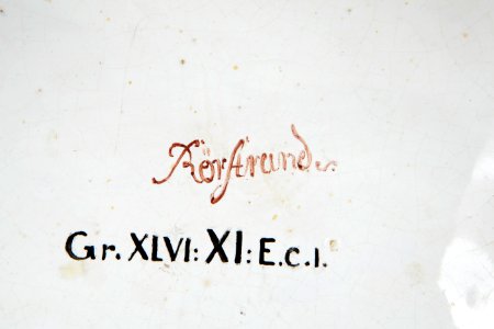 Fajans, borduppsats, signatur, 1760 - Hallwylska museet - 90559