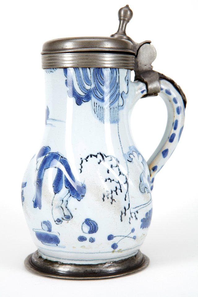 Fajans, kanna med lock, 1700-tal - Hallwylska museet - 90501