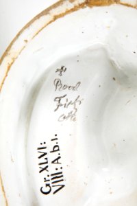 Fajans, vas, baksida. 1780-tal - Hallwylska museet - 90394