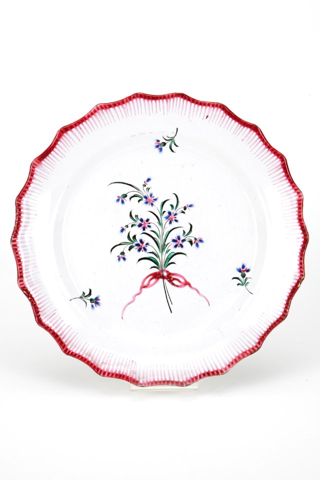 Fajans, tallrik, 1700-tal - Hallwylska museet - 90401