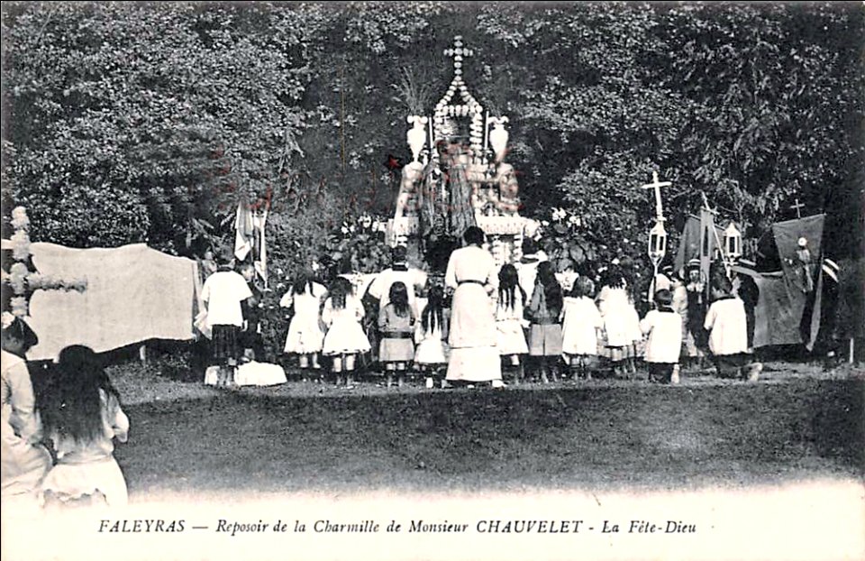 Faleyras - Procession de la Fête-Dieu 2