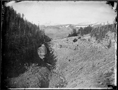 Falls on the left fork of Gardiner's River, Yellowstone - NARA - 516816