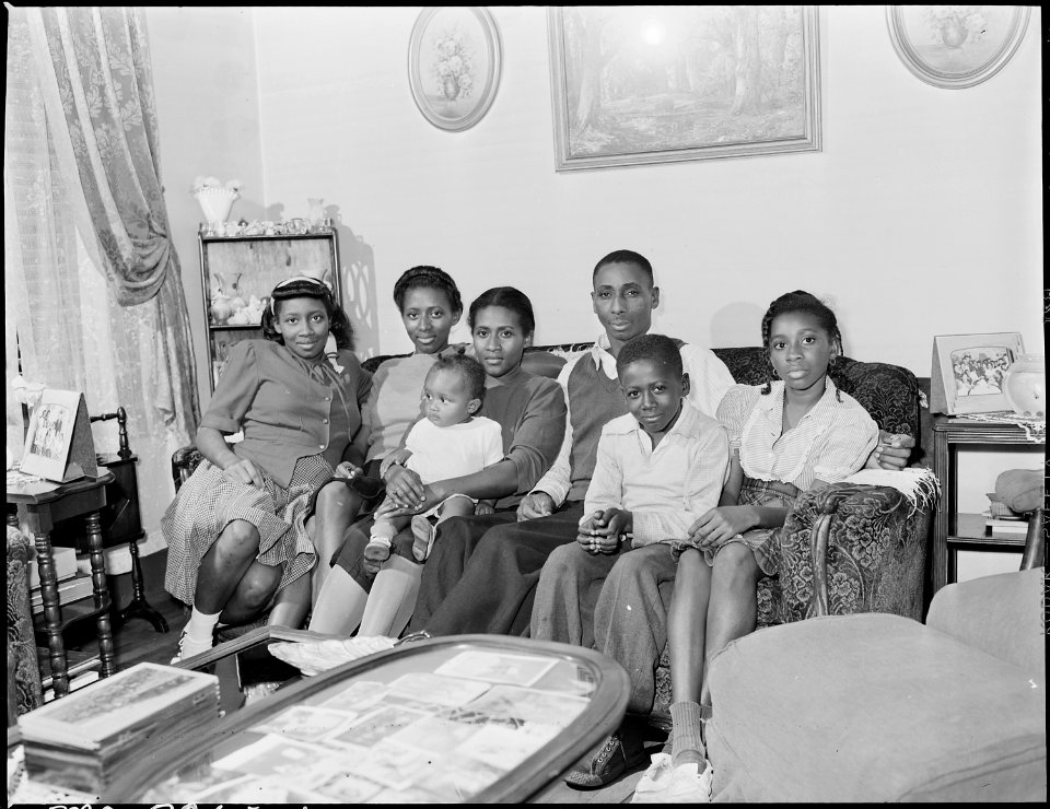 Family of Henry Armour, one of top coal loaders in the mines here. Last year's income was in excess of $5400. Inland... - NARA - 541489