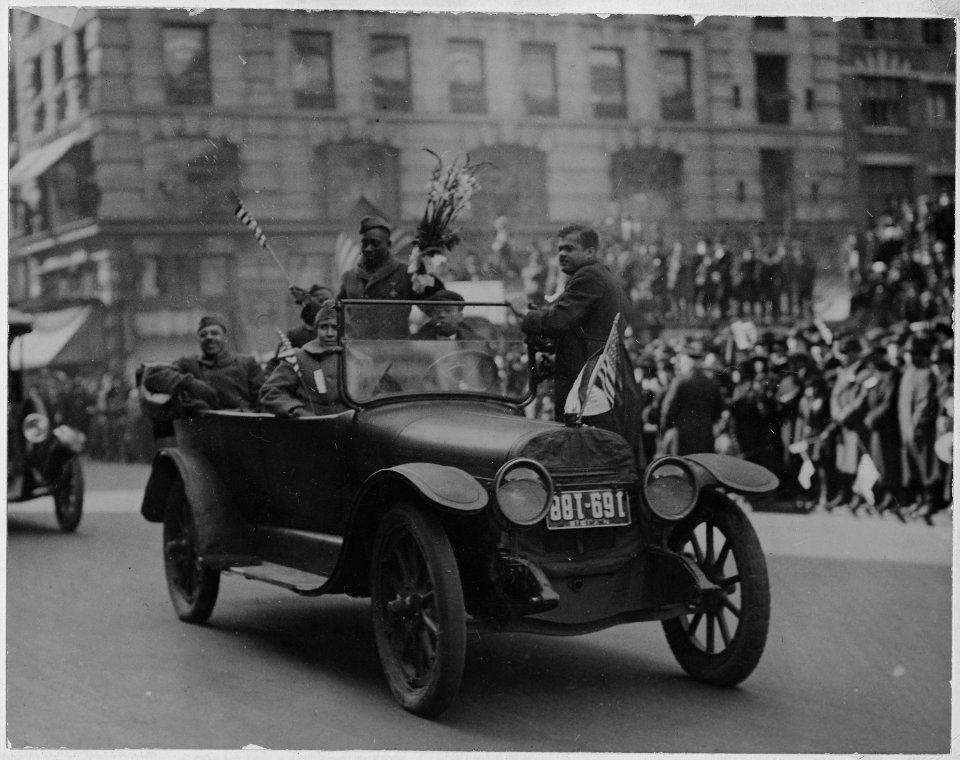 Famous New York (African American) soldiers return home. (Henry) Johnson, one of heroes of New York . . . - NARA - 533524