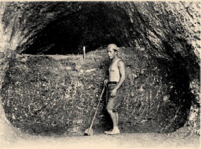 Farkas-kő Cave4 KovácsJ