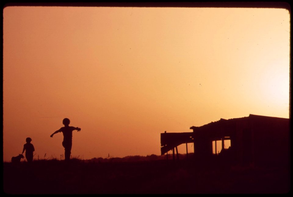 Farm-youngsters-playing-at-sunset-near-their-home-in-ripley-may-1972 6990298768 o