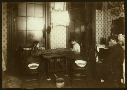 Father loafs while children work. He has no employment (Marion Zerpoli, 145 Hudson St., N.Y.) Mother picks nuts in Habicht, Braun Nut Factory, Hudson and Laight Sts., N.Y. Gets $4.00 a week. LOC nclc.04097