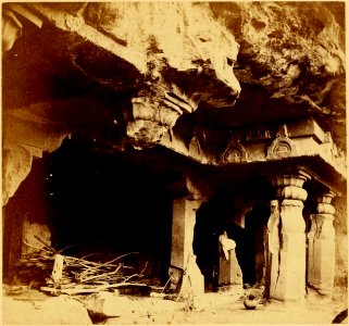 Façade, Cave No. 7—Ajunta