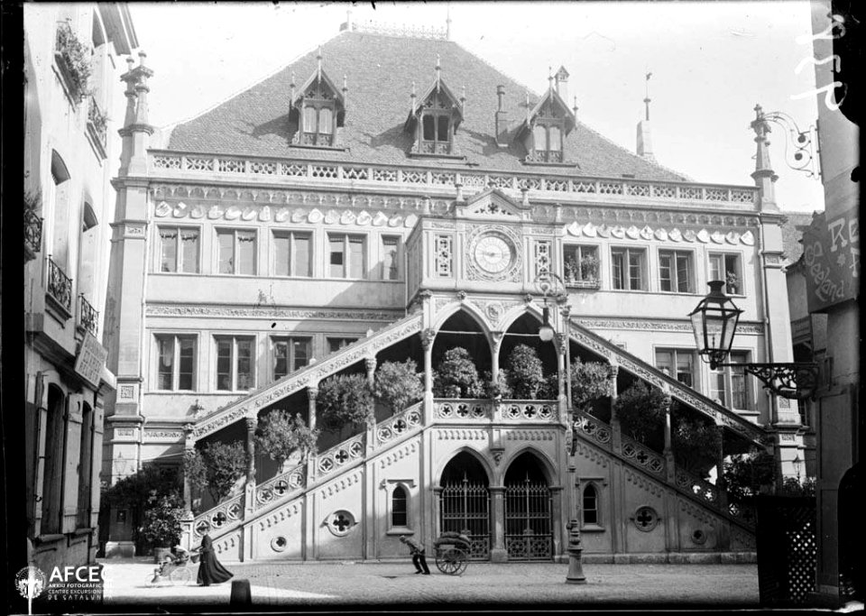 Façana de l'Ajuntament de Berna