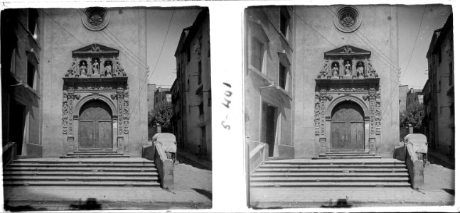 Façana de l'església de la Sang a Lleida