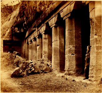 Façade of Cave No. 4—Ajunta