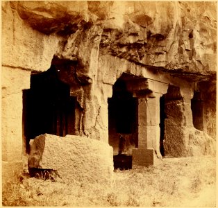 Façade, Cave No. 5—Ajunta