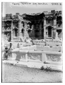 Façade, Temple of the Sun, Baalbek LCCN2014706099