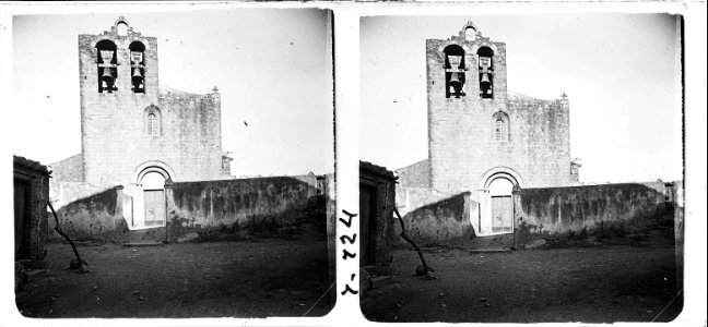 Façana de l'església de la Tallada d ' Empordà