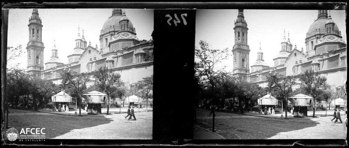 Façana de la Basílica del Pilar i quioscos (AFCEC VIDAL B 10433)