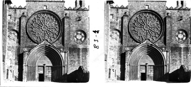 Façana del monestir de Sant Cugat del Vallès