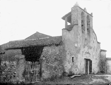 Façana i campanar de Sant Martí de Riells (AFCEC RIBASV C 2664) (cropped)