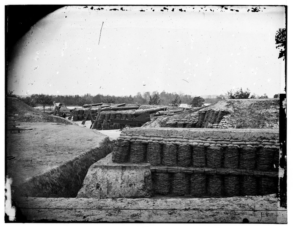 Federal Battery - Yorktown. May 1862 LOC cwpbh.03381