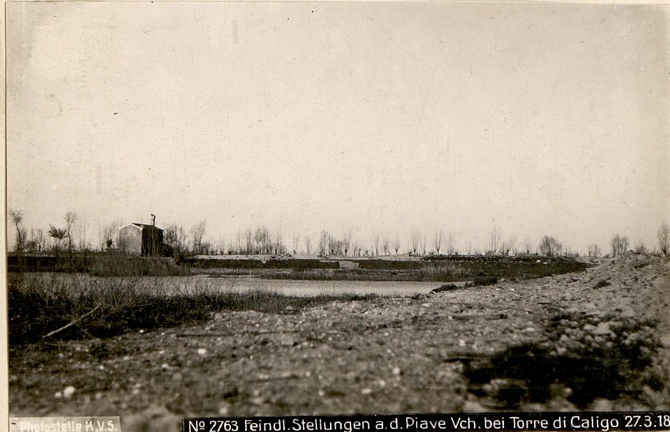 Feindl.Stellungen a.d. Piave Vch. bei Torre di Caligo 27.3.18. (BildID 15616976)