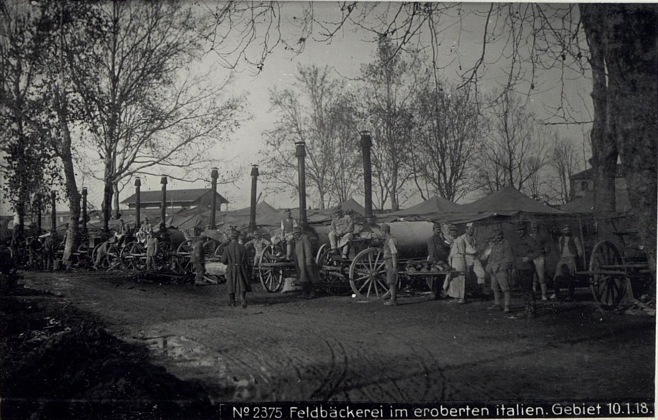 Feldbäckerei im eroberten italien.Gebiet 10.1.18. (BildID 15613858)