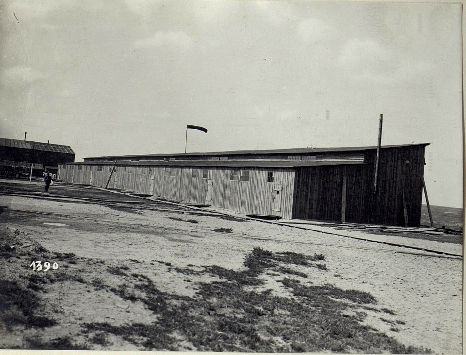 Feldflughafen wahrscheinlich im Abschnitt der 4. k.u.k. Armee nahe Kowel (BildID 15686612)