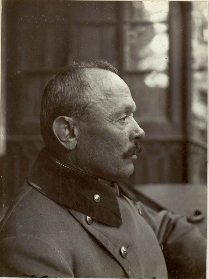 Feldmarschall Svetozar Boroevic von Bojna, General der Infanterie, Kommandeur der 5. Armee, Frontalaufnahme des Gesichts (9)