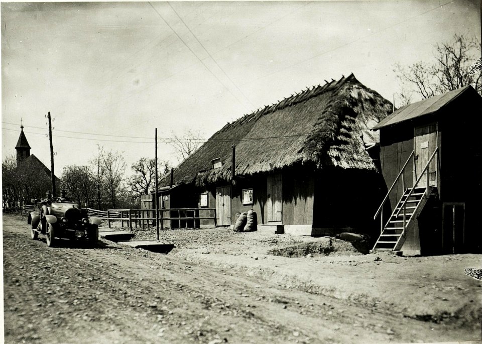 Feldkino in Selenyj Jar (vormals zu deutsch Landestreu), 8. Mai 1917. (BildID 15590991)
