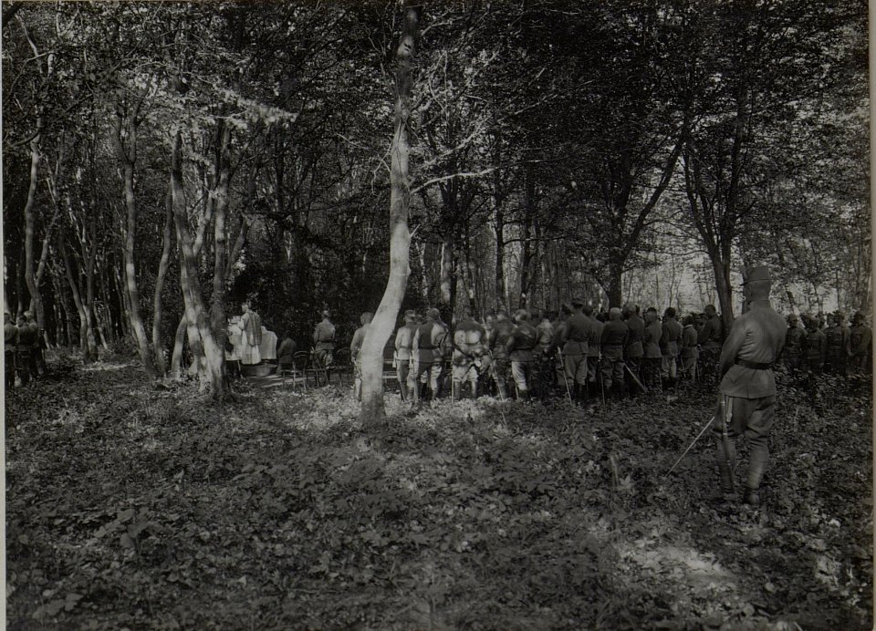 Feldmesse am 18.VIII.1916 bei der 12.ITD. in CHOCHOMOR. (BildID 15451109)