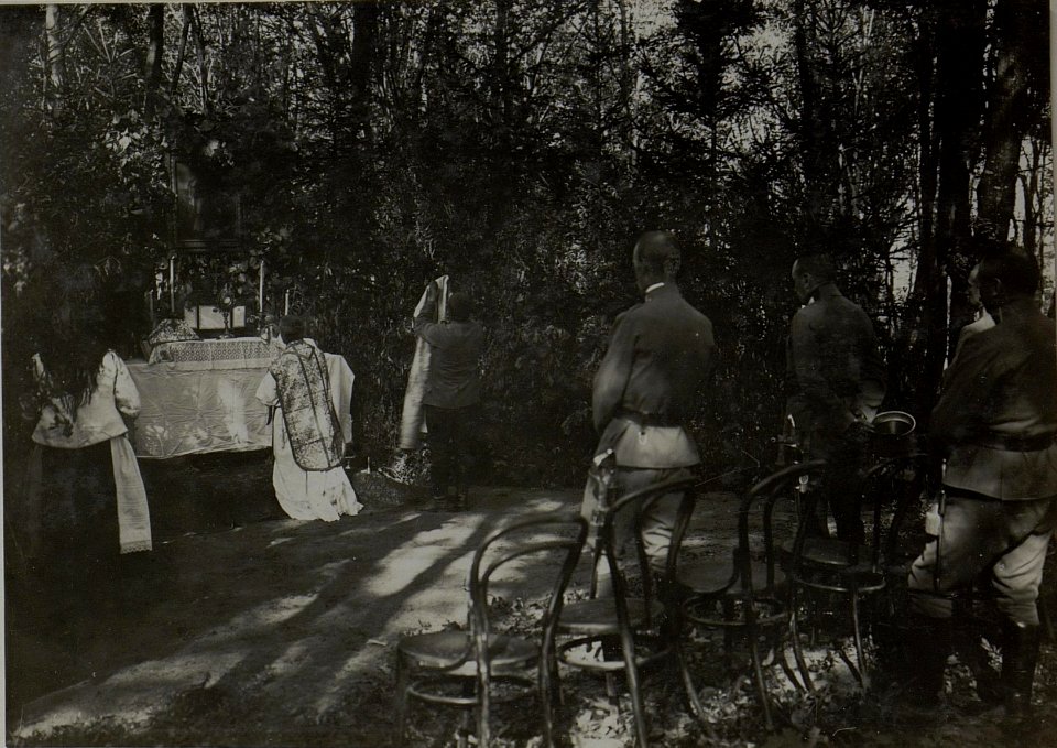 Feldmesse am 18.VIII.1916 bei der 12.ITD. in CHOCHOMOR. (BildID 15451138)