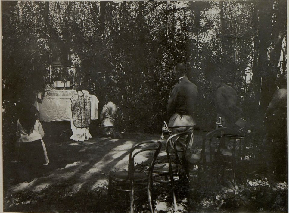 Feldmesse am 18.VIII.1916 bei der 12.ITD. in CHOCHOMOR. (BildID 15451131)