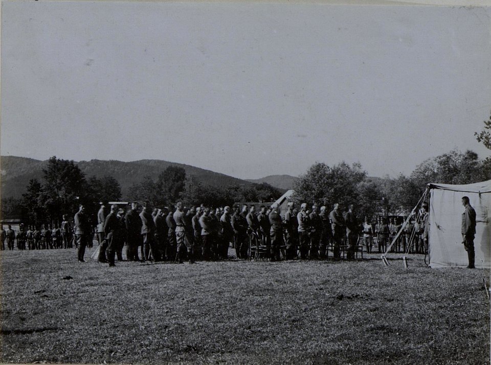 Feldmesse beim 8.K.K.in Perehinsko anl.d.Geburtstages S.Maj. August 16 (BildID 15452876)